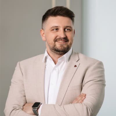 Tomas Möller — Geschäftsführer · Managing Director & Shareholder